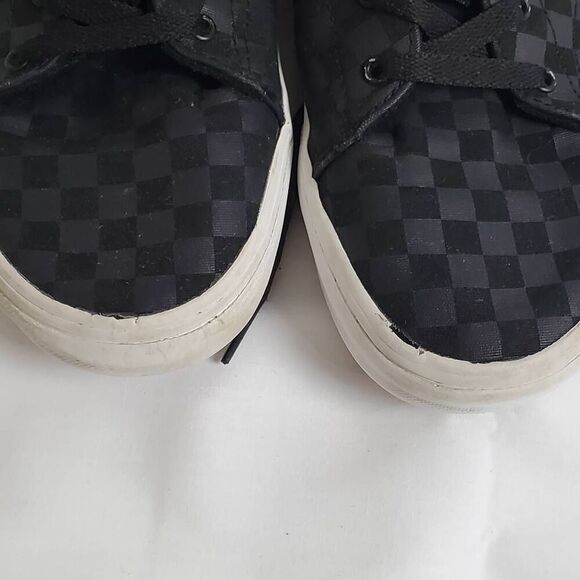 Vans Black Checkerboard Skate Shoes Youth 6.5 / Women’s 8 Black Red Low Top Snea - Picture 8 of 10